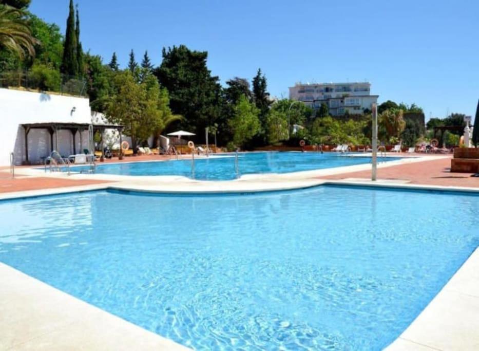 Ferienwohnung Duquesa, Vistas Panoramicas Al Mar Torremolinos Exterior foto